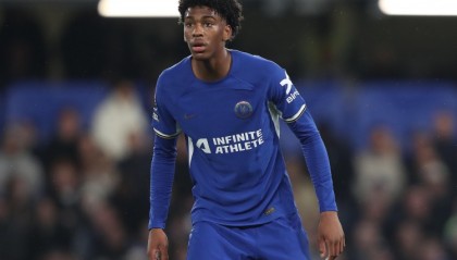 星空体育官方网站-拜仁探索租借引进阿奇姆彭可能性，切尔西坚持保留球员所有权