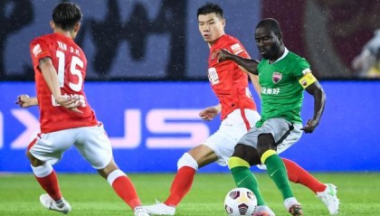 星空体育app下载-首胜！恒大质疑中找回自我 “高艾”来电防线终零封