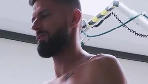 星空体育app下载-快39了！队报：里尔俱乐部的医生也对吉鲁出色的身体状况感到惊讶