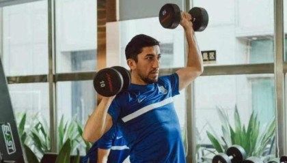 星空体育官方网站-艾哈签约沧州2年将披25号 已同新东家合练超1个月